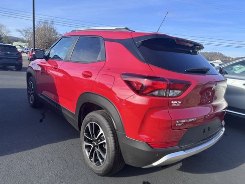 Used 2026 Chevrolet TrailBlazer LT w/ Convenience Package image 4