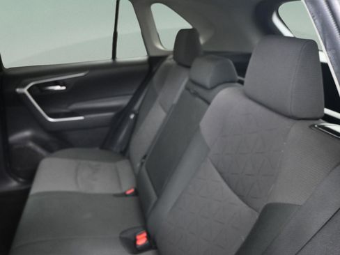 Certified 2024 Toyota RAV4 XLE FWD image 33