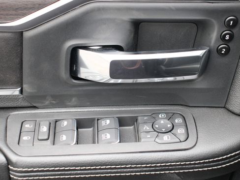 New 2026 RAM 2500 Laramie image 7