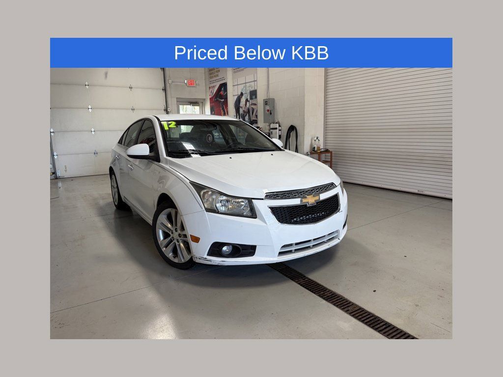 Used 2012 Chevrolet Cruze LTZ FWD image 1