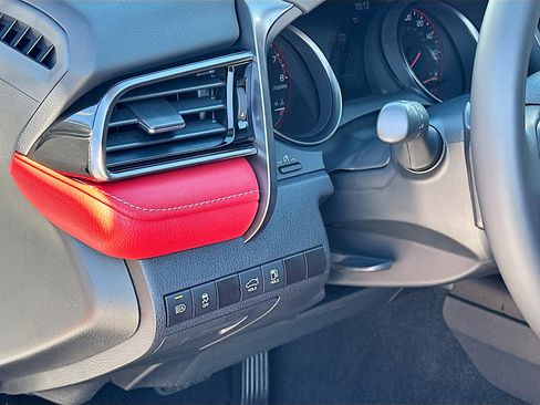 Used 2024 Toyota Camry XSE w/ Navigation Package image 10