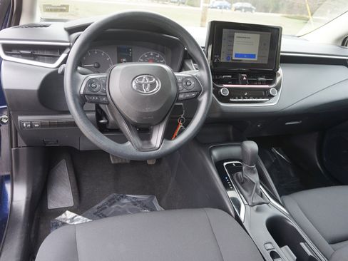 Used 2024 Toyota Corolla LE FWD image 14