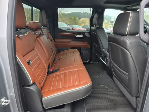 Certified 2024 GMC Sierra 1500 Denali Ultimate image 31