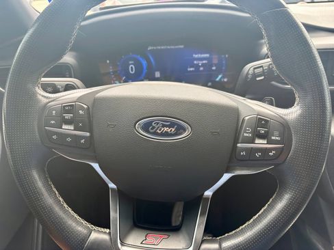 Used 2020 Ford Explorer ST w/ Premium Technology Package AWD/4WD image 15