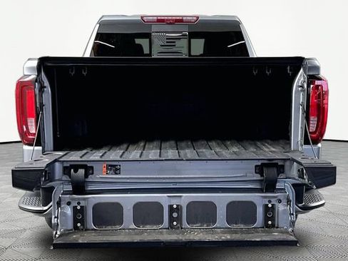 Used 2025 GMC Sierra 1500 Denali w/ Denali Reserve Package AWD/4WD image 6