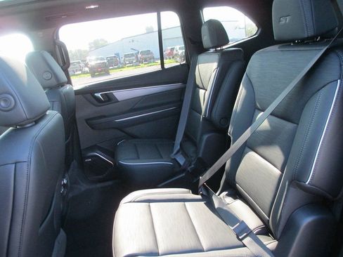 New 2026 Buick Enclave Sport Touring w/ Power Package FWD image 13