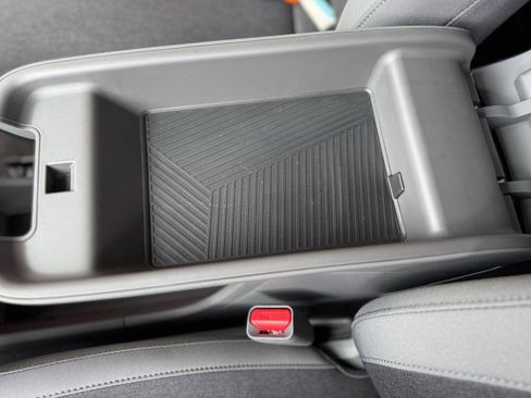 New 2026 Hyundai Ioniq 5 SE image 18