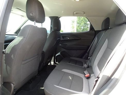 Used 2022 Chevrolet TrailBlazer LT w/ Driver Confidence Package FWD image 15