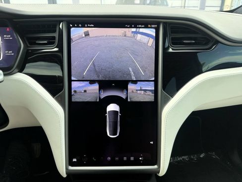 Used 2020 Tesla Model X Long Range AWD/4WD image 6