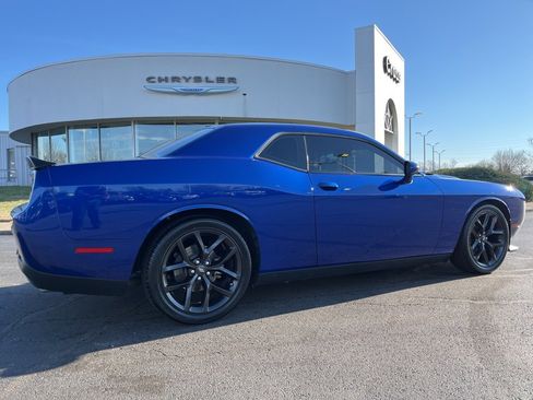 Used 2022 Dodge Challenger R/T w/ Blacktop Package image 47