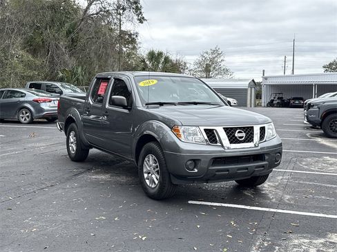 Certified 2019 Nissan Frontier SV image 1