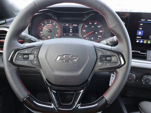 New 2026 Chevrolet Trax RS image 7