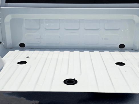 New 2025 RAM 2500 Tradesman AWD/4WD image 9