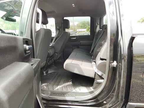 Used 2025 Chevrolet Silverado 2500 W/T w/ WT/CX Safety Package AWD/4WD image 10
