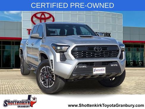 Used 2024 Toyota Tacoma TRD Sport AWD/4WD image 1