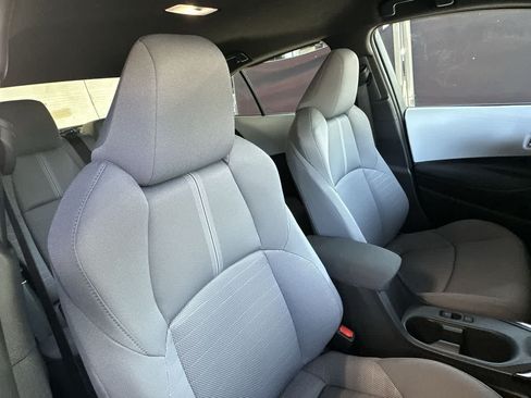 Used 2026 Toyota Corolla SE FWD image 27