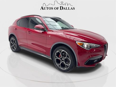 Used 2022 Alfa Romeo Stelvio Ti w/ Active Assist Plus Package image 2
