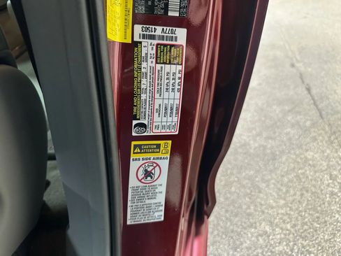 Used 2012 Toyota Sienna FWD image 47