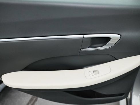 Used 2023 Hyundai Sonata SEL FWD image 21