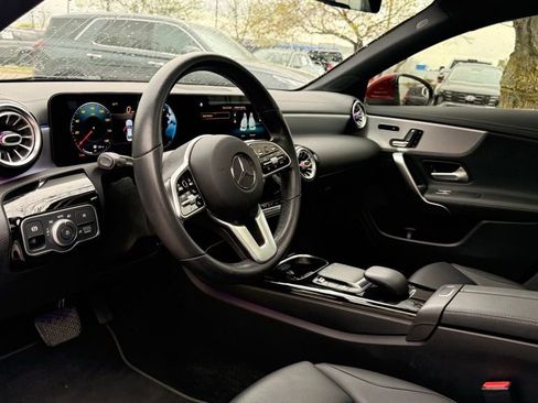 Used 2021 Mercedes-Benz CLA 250 w/ Premium Package image 9