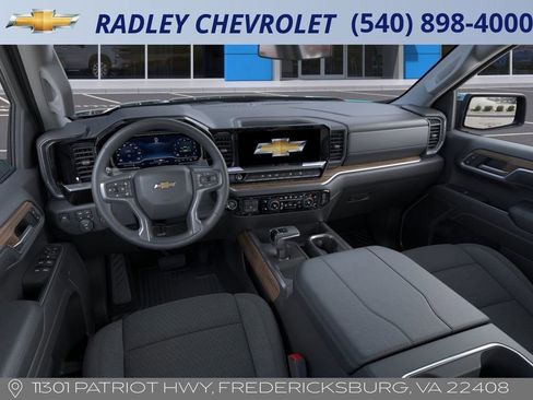 New 2026 Chevrolet Silverado 1500 LT w/ Z71 Off-Road Package image 15