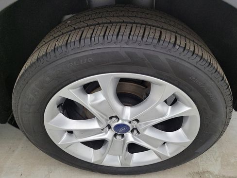 Used 2014 Ford Escape Titanium w/ Equipment Group 401A FWD image 31
