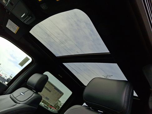 New 2026 Ford F250 Platinum image 11