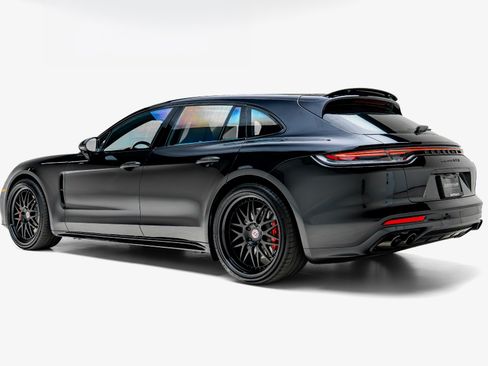 Used 2023 Porsche Panamera GTS AWD/4WD image 6