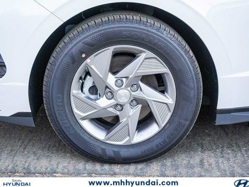 New 2026 Hyundai Sonata SE FWD image 4