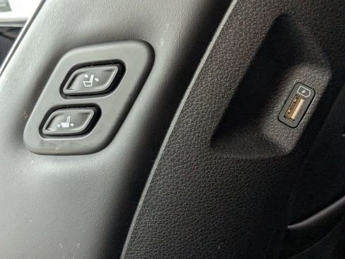 Used 2022 Kia Carnival SX FWD image 20