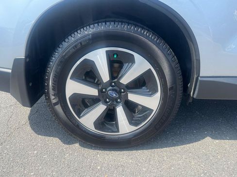 Used 2018 Subaru Forester 2.5i Limited AWD/4WD image 24