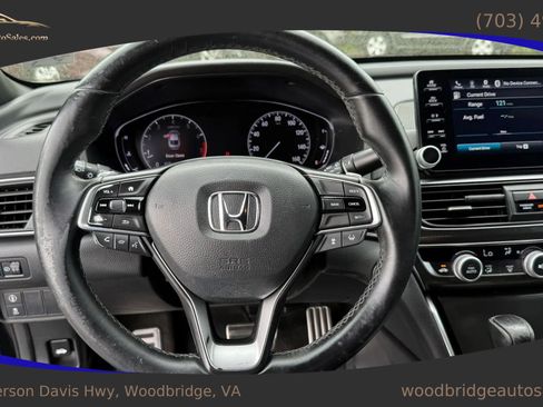 Used 2019 Honda Accord Sport image 14
