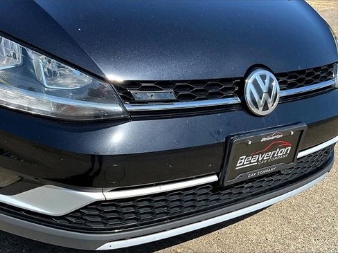 Used 2019 Volkswagen Golf Alltrack S image 33