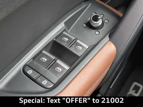 Used 2022 Audi Q5 2.0T Prestige w/ Prestige Package image 27