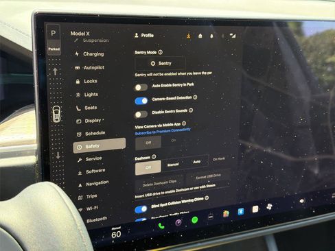 Used 2022 Tesla Model X AWD/4WD image 40
