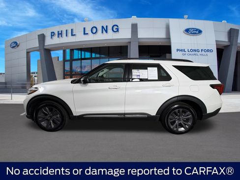 Certified 2025 Ford Explorer Active w/ Active Comfort Package AWD/4WD image 2