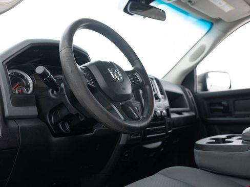 Used 2017 RAM 1500 Express w/ Express Value Package image 30