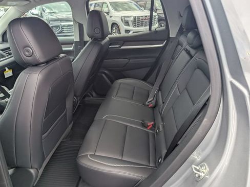 New 2026 GMC Terrain Denali w/ LPO, Black Badging Package AWD/4WD image 9