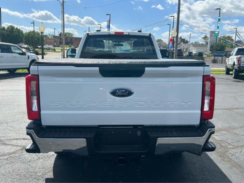 Used 2023 Ford F250 XL w/ XL Driver Assist Package RWD image 5