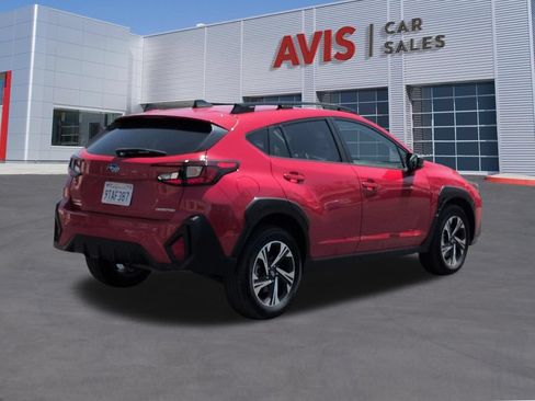 Used 2025 Subaru Crosstrek 2.5i Premium AWD/4WD image 6