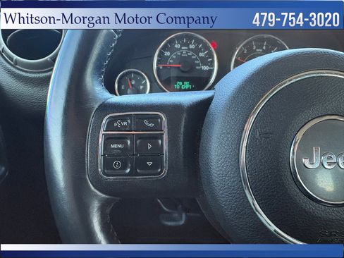 Used 2018 Jeep Wrangler Unlimited Sport w/ Connectivity Group AWD/4WD image 18