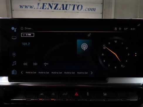 Used 2024 Chevrolet Silverado 1500 RST image 15