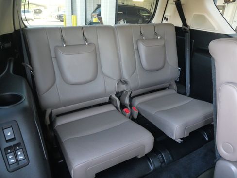 Used 2021 Lexus GX 460 Luxury w/ Sport Design Package image 13