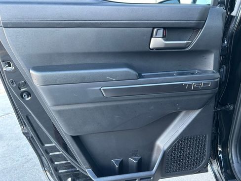 Used 2025 Toyota Tacoma TRD Off-Road image 26