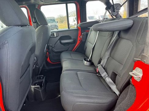 Certified 2019 Jeep Wrangler Unlimited Sport image 19