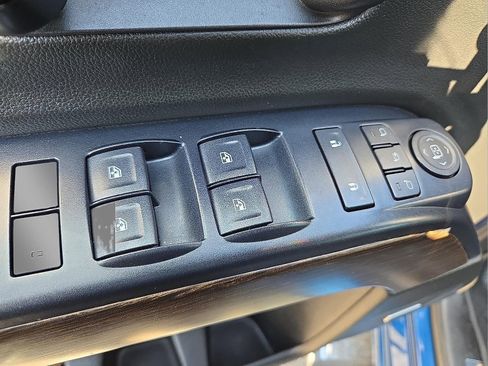 Certified 2017 GMC Sierra 2500 Denali image 15