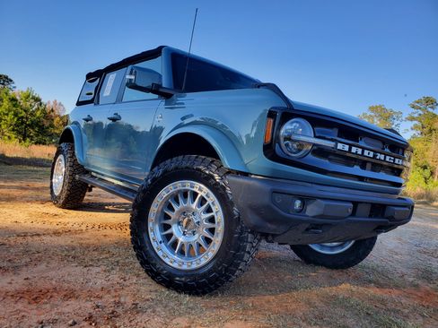 Used 2021 Ford Bronco Outer Banks image 21