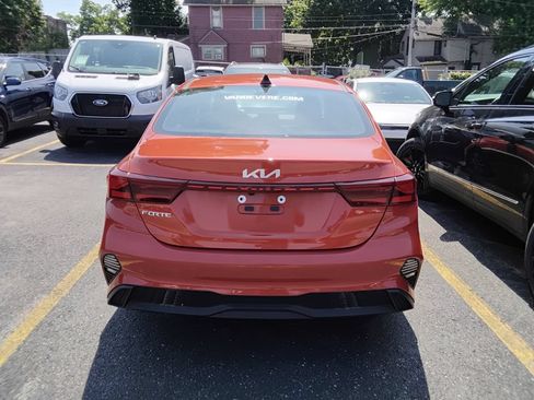 Used 2023 Kia Forte LXS FWD image 9