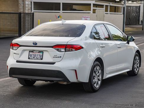 Certified 2023 Toyota Corolla LE FWD image 7