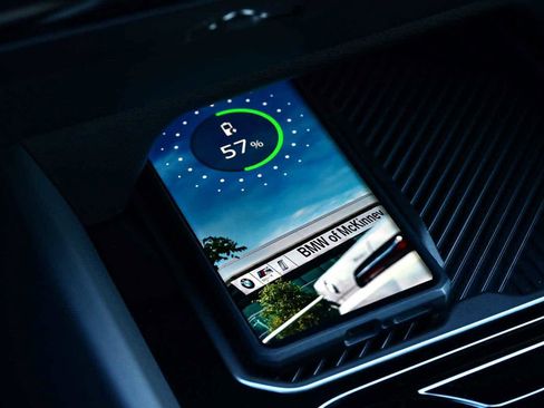 Used 2026 BMW i5 eDrive40 w/ Executive Package image 17